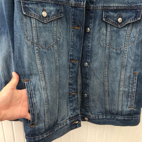 Top Shop Oversized Denim “Dad” Jacket - Picture 5 of 9